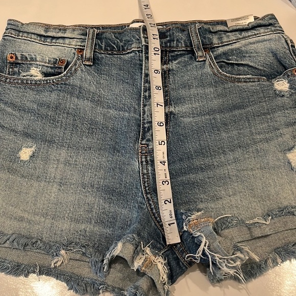 Daze Tough Love High Rise Shorts Size 29 - Picture 6 of 16